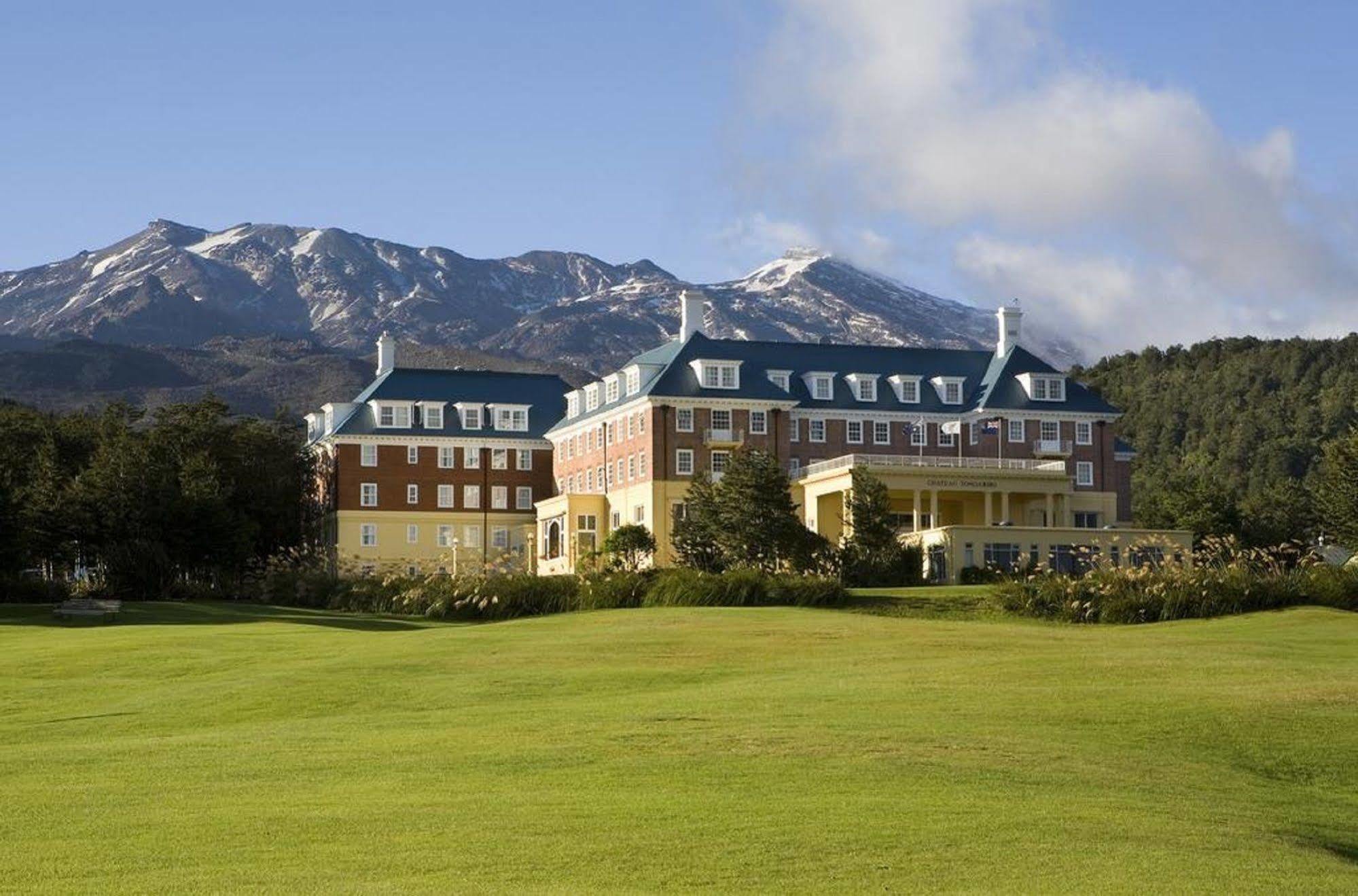 Chateau Tongariro Hotel Mount Ruapehu Экстерьер фото